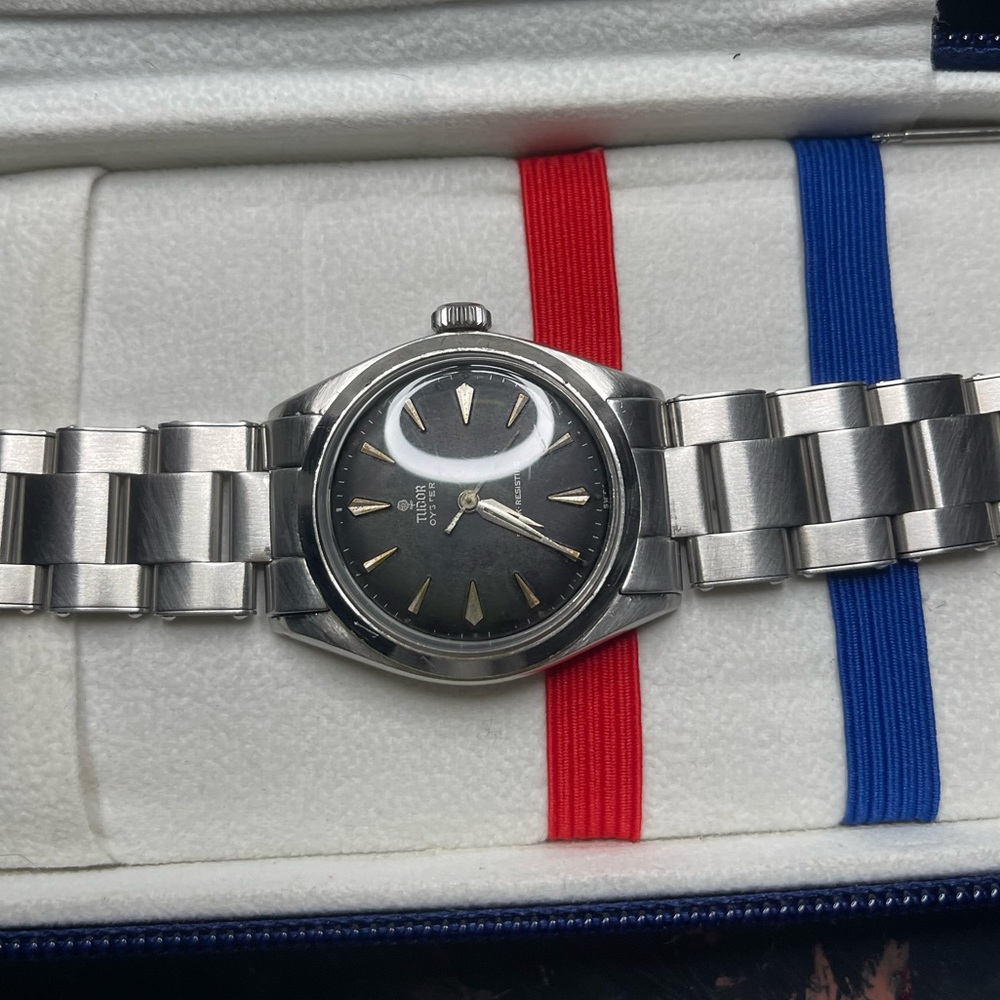 Tudor Oyster 7934 tropical dial with patina - 1962 - case by Rolex